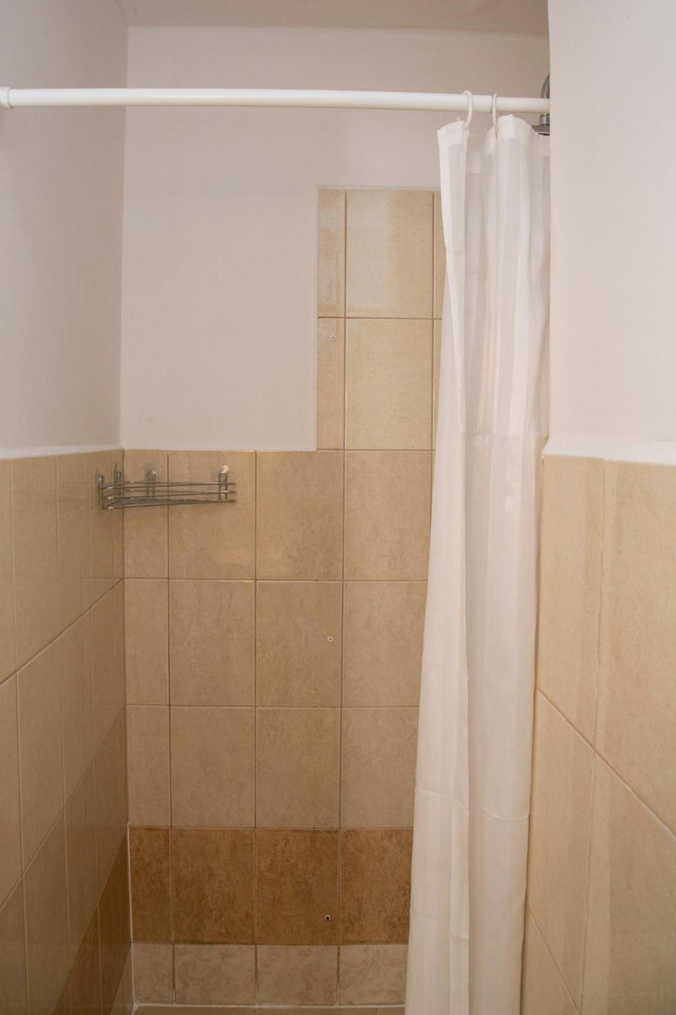 Guens Vendeghaz Hotel Szigliget Bilik gambar